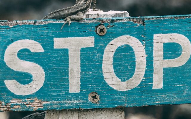 A journey toward a life without a smartphone selective focus photography of stop road sign